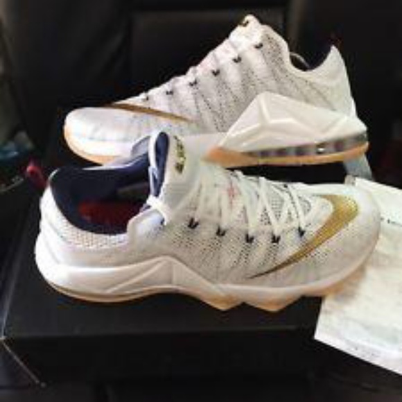Lebron XII Low 'USA' - Picture 7 of 8